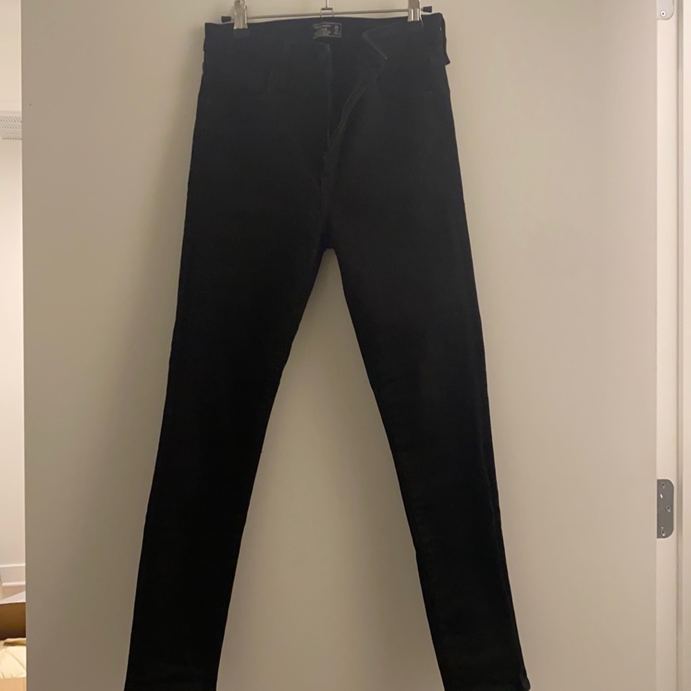 Black Abercrombie skinny jeans Size 2short